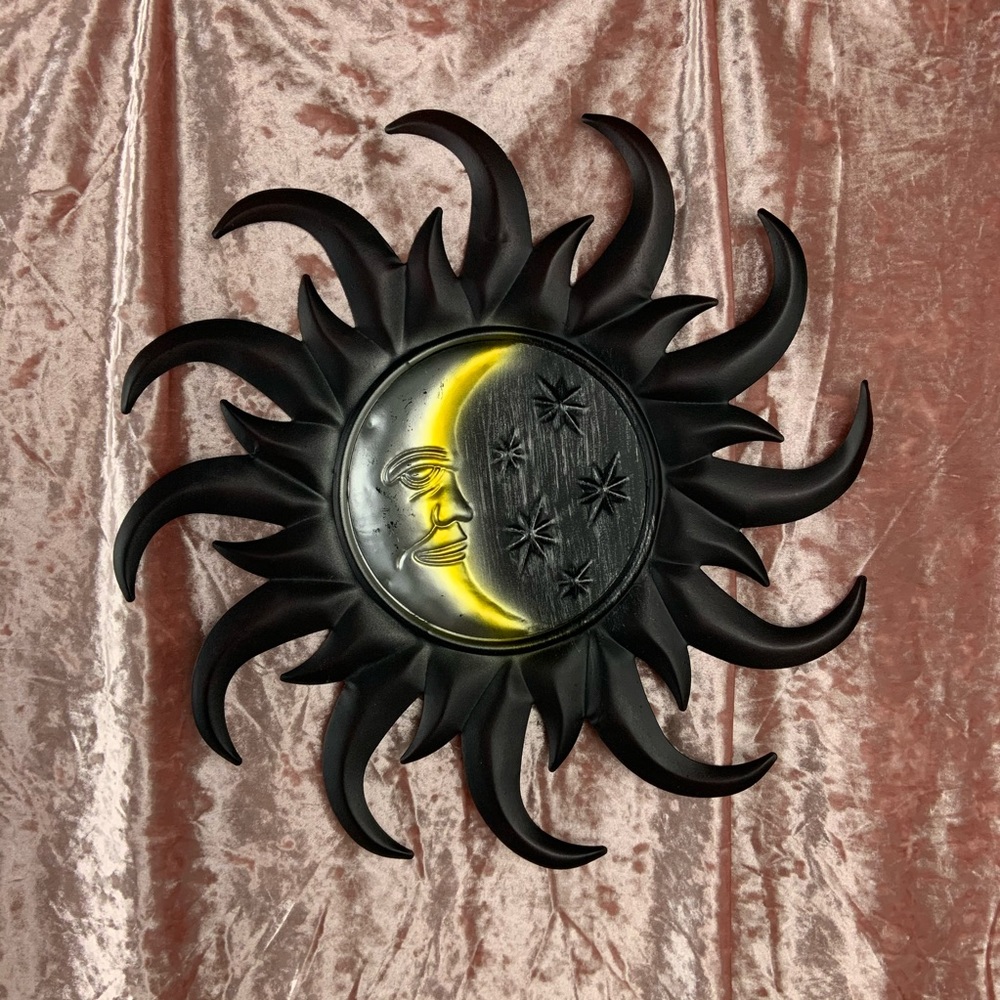 🌞🌛 Sun & Moon Hanging Wall Decal